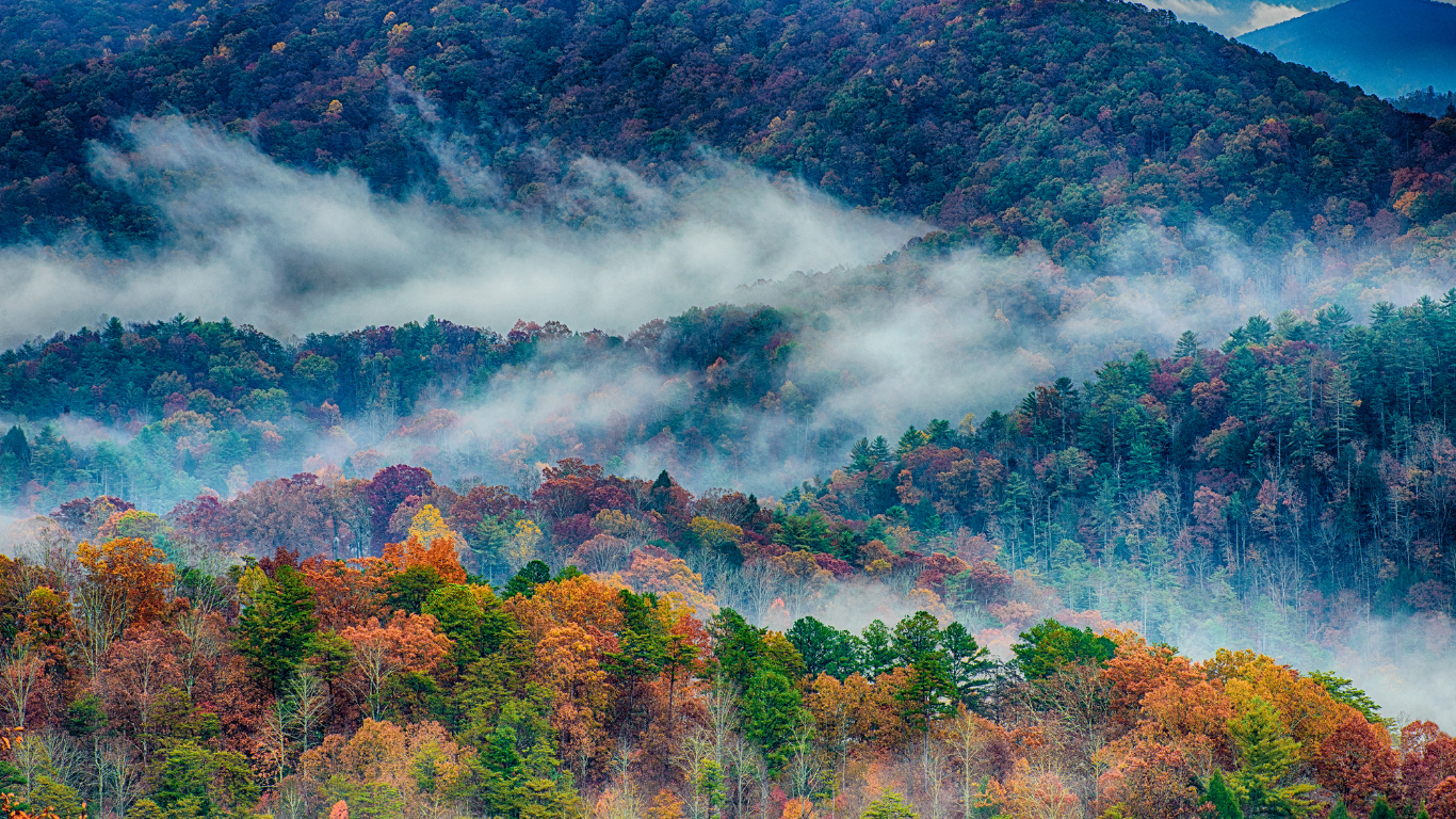 DÃY NÚI APPALACHIAN – VẺ ĐẸP HOANG SƠ VÀ HUYỀN BÍ TRONG TOUR DU LỊCH MỸ