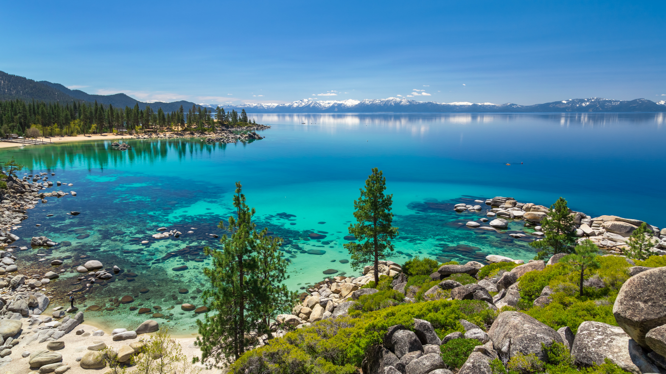 HỒ TAHOE – VIÊN NGỌC XANH TRÊN DÃY SIERRA NEVADA, ĐIỂM NHẤT ĐỊNH PHẢI GHÉ TRONG TOUR DU LỊCH MỸ!