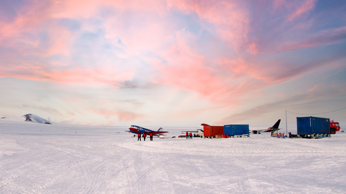 KHÁM PHÁ NAM CỰC – HÀNH TRÌNH “CHẠM TỚI TẬN CÙNG THẾ GIỚI” VỚI TOUR DU LỊCH NAM CỰC